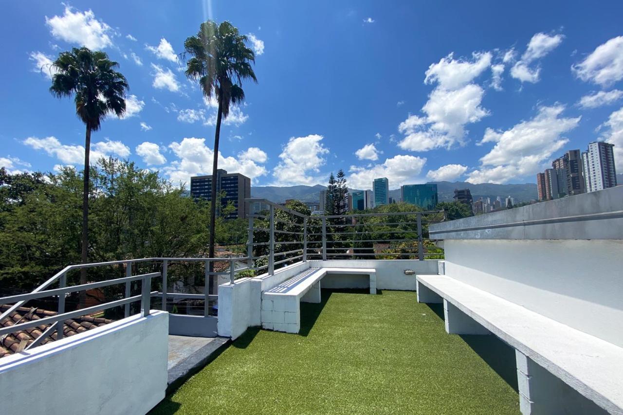 Ayenda 1224 Pixel House (Adults Only) Hotel เมเดยิน ภายนอก รูปภาพ