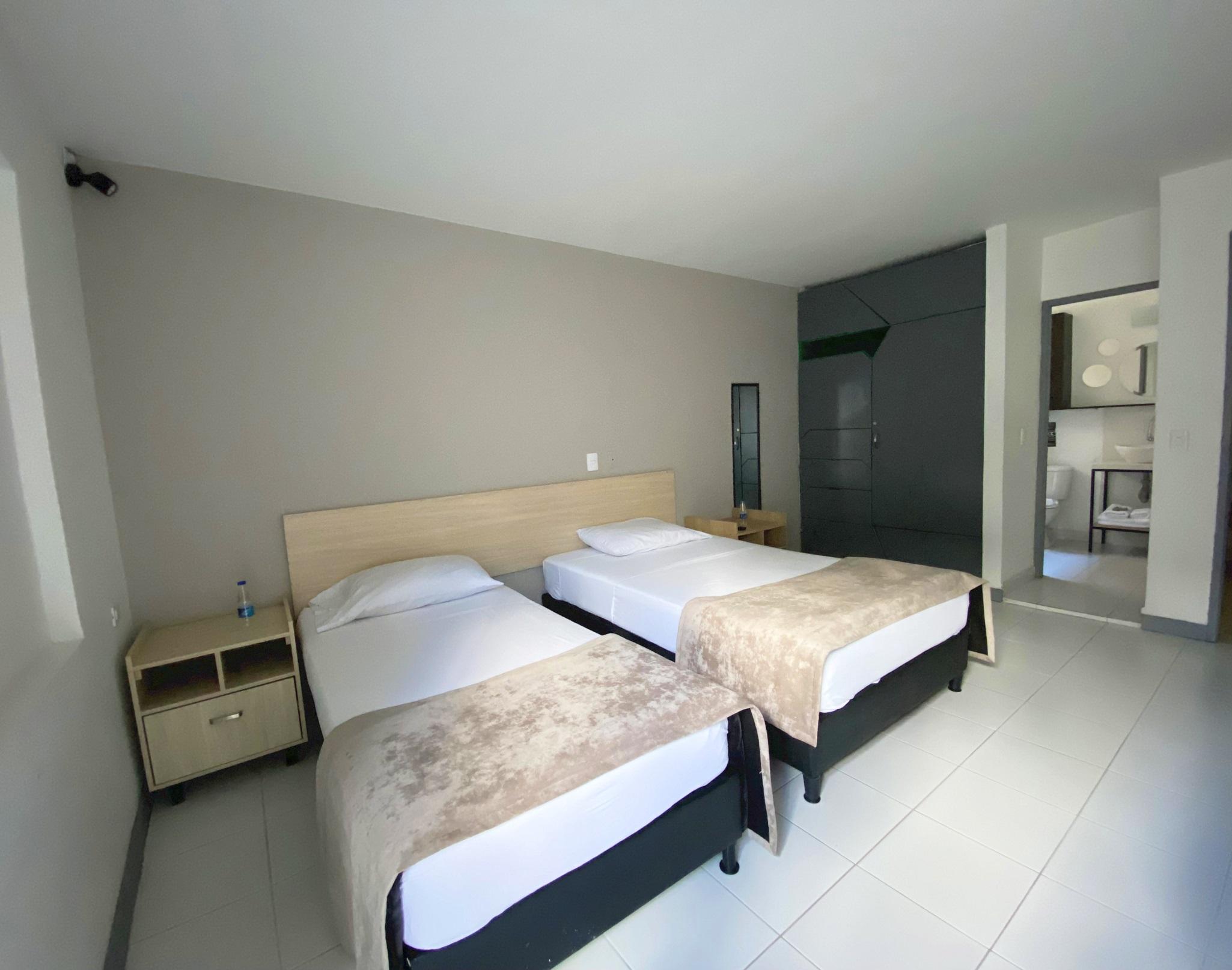 Ayenda 1224 Pixel House (Adults Only) Hotel เมเดยิน ภายนอก รูปภาพ